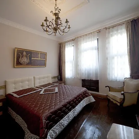 Palation House
